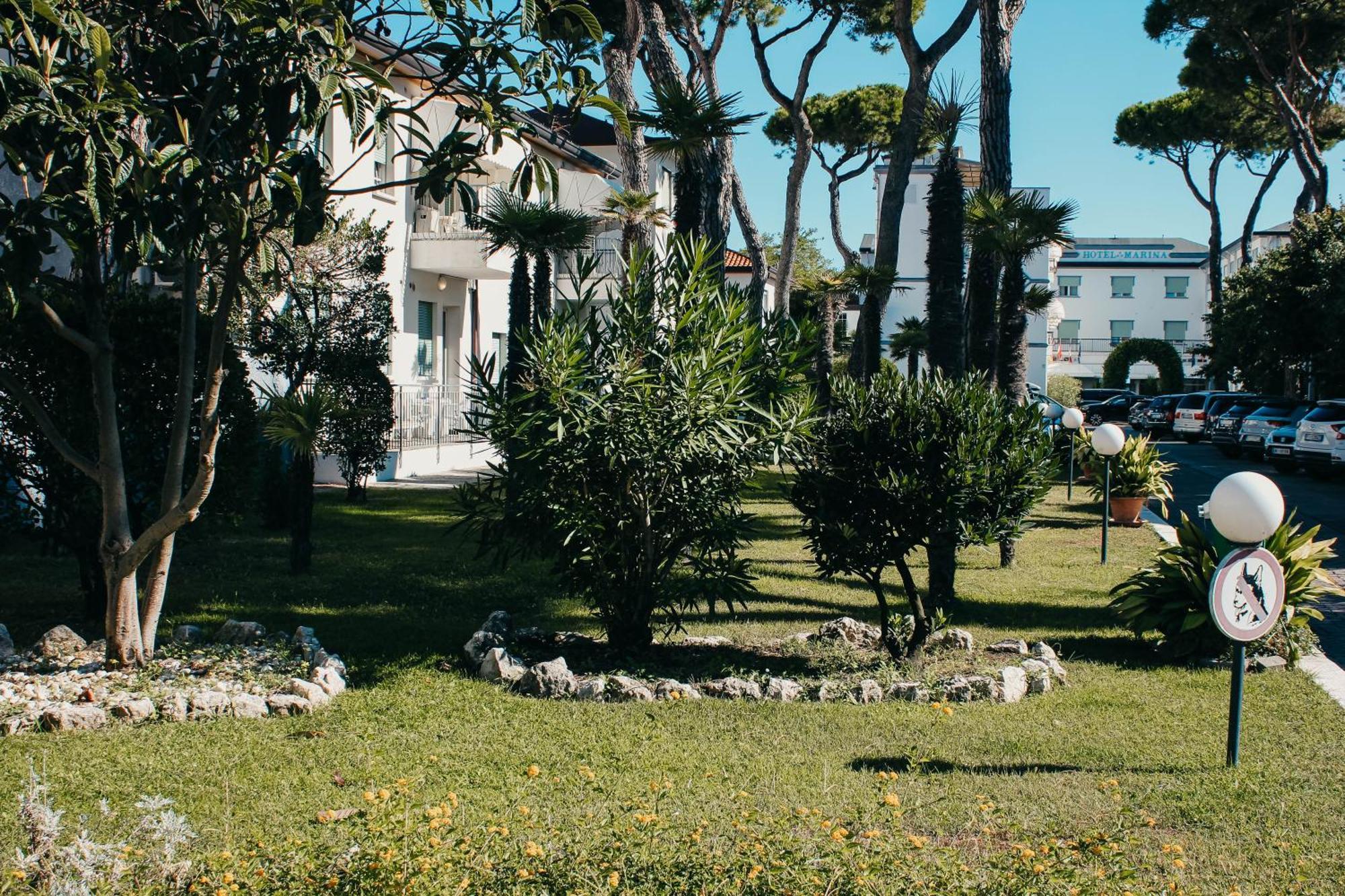 Hotel Marina Lido di Jesolo Bagian luar foto