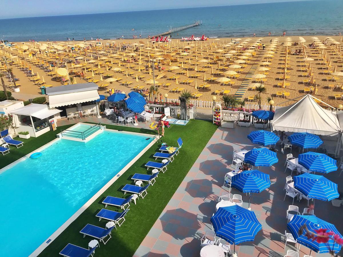 Hotel Marina Lido di Jesolo Bagian luar foto