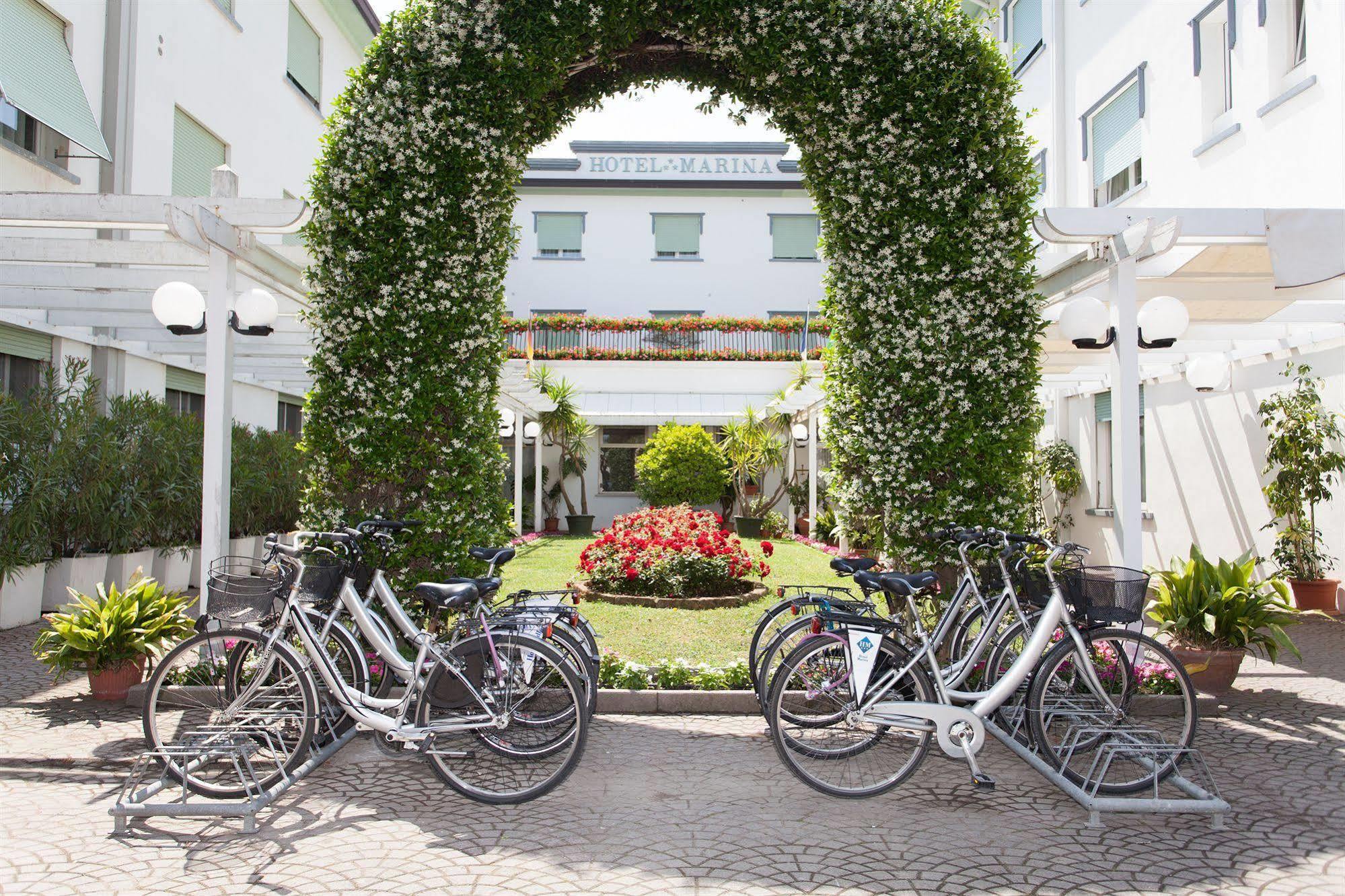 Hotel Marina Lido di Jesolo Bagian luar foto